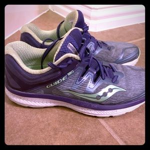 Saucony Guide ISO Women’s size 10 Running shoes